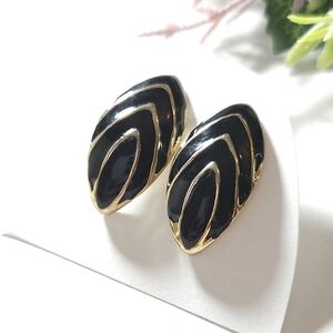 Vintage Black & Gold Plated Chevron Pattern Earrings Huggie Drop Earrings